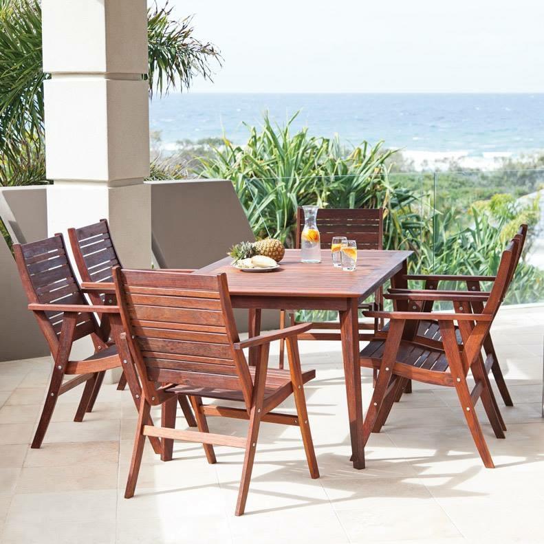 Kwila outdoor table and chairs 2025