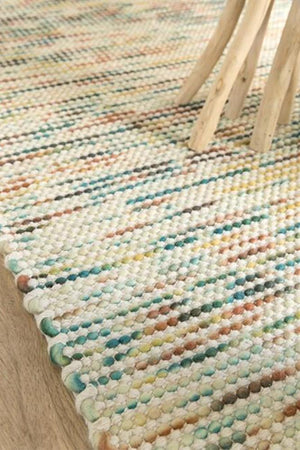 cozy-furniture-indoor-rugs-grampian-autumn-leaves-hero
