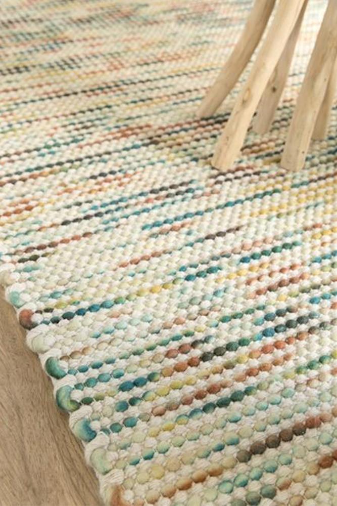 cozy-furniture-indoor-rugs-grampian-autumn-leaves-hero
