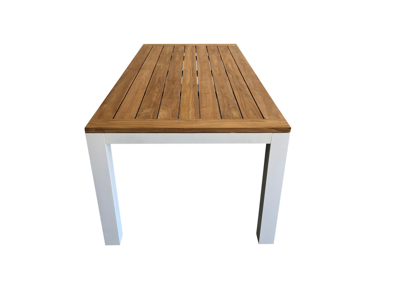 Sense Bench Dining Setting - Cozy Indoor Outdoor Furniture 