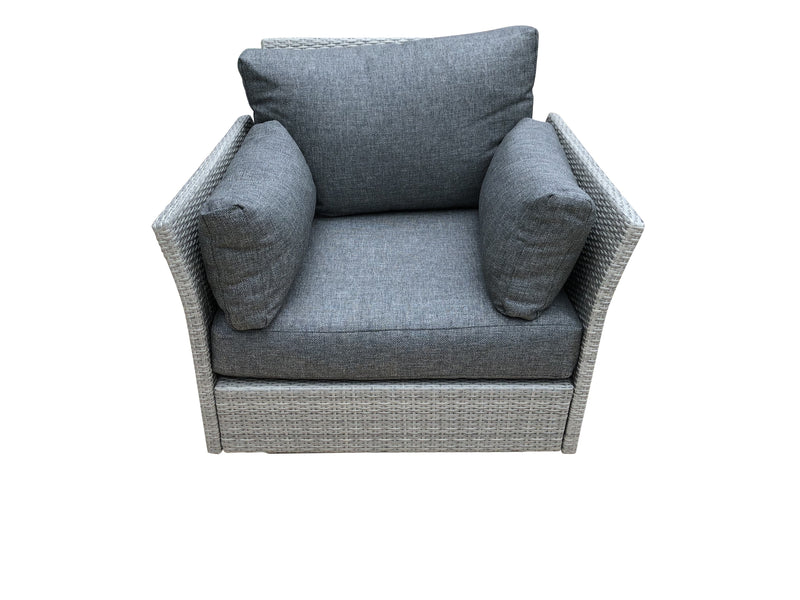 Arden Wicker Arm Chair - Cozy Indoor Outdoor Furniture 