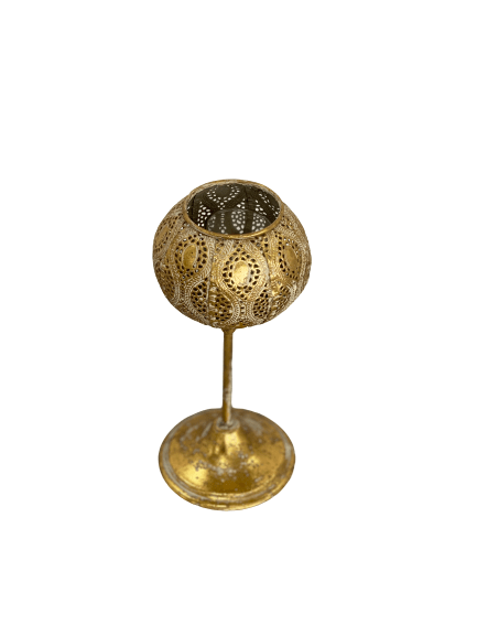cozy-furniture-home-decor-gold-metal-lantern-wine-cup-design